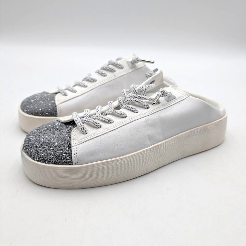 DKNY Garren Slip-On Sneaker Shoes Round Toe Women's White Size US7.5M EU38